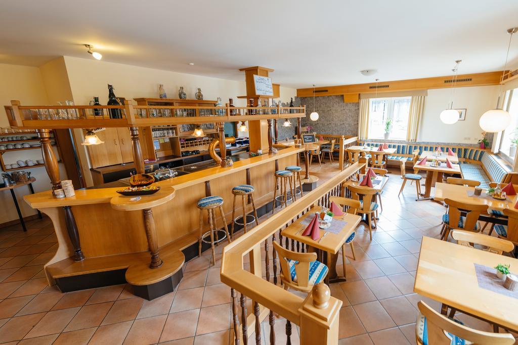 Hotel Rhoenhof Hünfeld Dış mekan fotoğraf